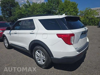 2024 Ford Explorer XLT - miniatura 2