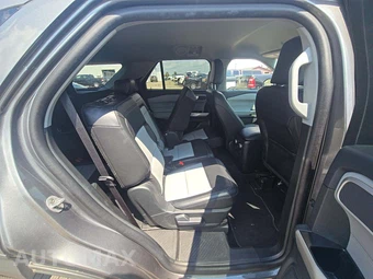 2024 Ford Explorer XLT - miniatura 17