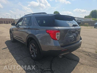 2024 Ford Explorer XLT - miniatura 2