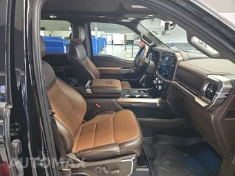 2024 Ford F-150 Hybrid King Ranch Crew Cab Short Bed - miniatura 8