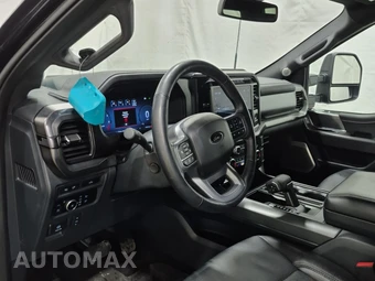 2024 Ford F-150 Hybrid Lariat Crew Cab Medium Bed - miniatura 8