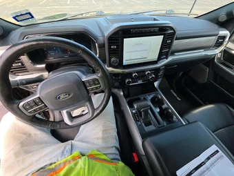 2024 Ford F-150 Hybrid Lariat Crew Cab Short Bed - miniatura 10