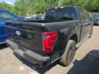 2024 Ford F-150 Hybrid Lariat Crew Cab Short Bed - miniatura 3