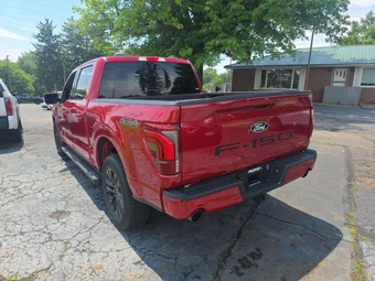 2024 Ford F-150 Hybrid Lariat Crew Cab Short Bed - miniatura 2