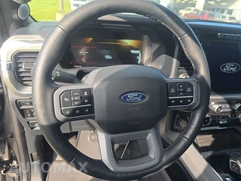 2024 Ford F-150 Hybrid Lariat Crew Cab Short Bed - miniatura 10