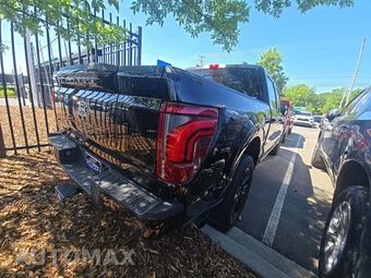 2024 Ford F-150 Hybrid Platinum Crew Cab Short Bed - miniatura 3