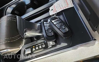 2024 Ford F-150 Hybrid Platinum Crew Cab Short Bed - miniatura 17