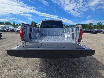 2024 Ford F-150 Hybrid XLT Crew Cab Short Bed - miniatura 11