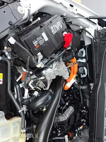 2024 Ford F-150 Hybrid XLT Crew Cab Short Bed - miniatura 19