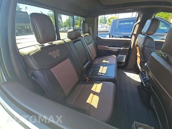 2024 Ford F-150 King Ranch Crew Cab Medium Bed - miniatura 13