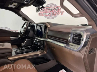 2024 Ford F-150 King Ranch Crew Cab Short Bed - miniatura 12