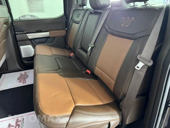 2024 Ford F-150 King Ranch Crew Cab Short Bed - miniatura 38