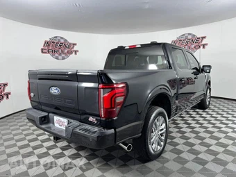 2024 Ford F-150 King Ranch Crew Cab Short Bed - miniatura 7