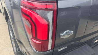 2024 Ford F-150 King Ranch Crew Cab Short Bed - miniatura 19