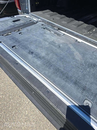 2024 Ford F-150 Lariat Crew Cab Medium Bed - miniatura 22