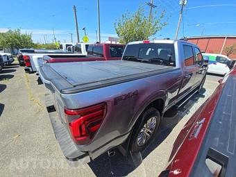 2024 Ford F-150 Lariat Crew Cab Medium Bed - miniatura 3