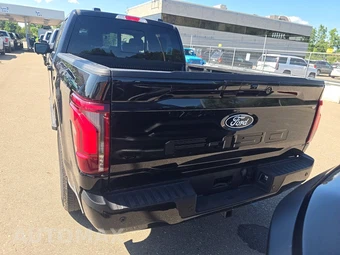 2024 Ford F-150 Lariat Crew Cab Medium Bed - miniatura 5