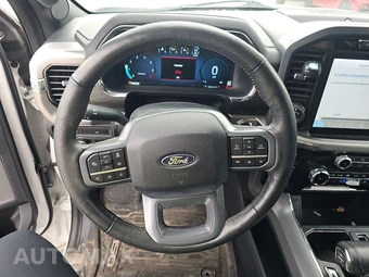 2024 Ford F-150 Lariat Crew Cab Medium Bed - miniatura 16