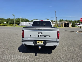 2024 Ford F-150 Lariat Crew Cab Short Bed - miniatura 5