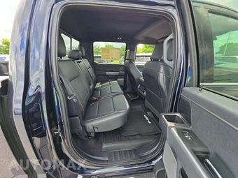 2024 Ford F-150 Lariat Crew Cab Short Bed - miniatura 16