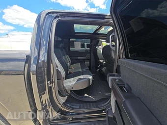 2024 Ford F-150 Lariat Crew Cab Short Bed - miniatura 13