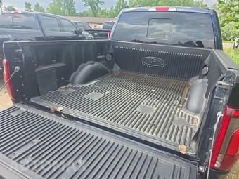 2024 Ford F-150 Lariat Crew Cab Short Bed - miniatura 19
