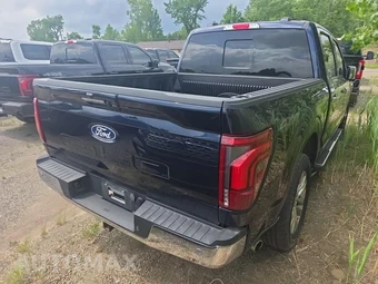 2024 Ford F-150 Lariat Crew Cab Short Bed - miniatura 4