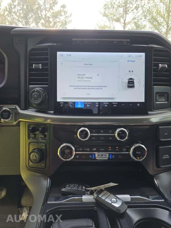 2024 Ford F-150 Lariat Crew Cab Short Bed - miniatura 10