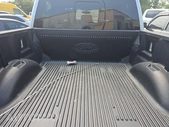 2024 Ford F-150 Lariat Crew Cab Short Bed - miniatura 14