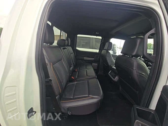 2024 Ford F-150 Lariat Crew Cab Short Bed - miniatura 16