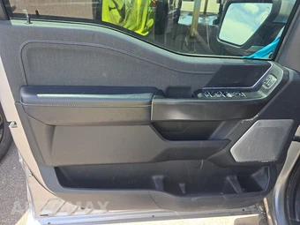 2024 Ford F-150 Lariat Crew Cab Short Bed - miniatura 9