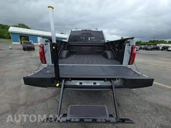 2024 Ford F-150 Raptor Crew Cab Short Bed - miniatura 11