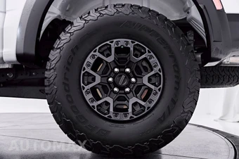 2024 Ford F-150 Raptor Crew Cab Short Bed - miniatura 33
