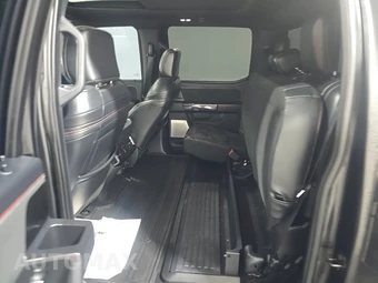 2024 Ford F-150 Raptor Crew Cab Short Bed - miniatura 13