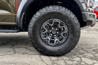 2024 Ford F-150 Raptor Crew Cab Short Bed - miniatura 17