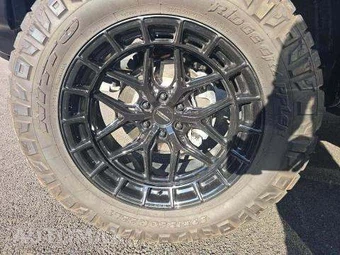 2024 Ford F-150 Raptor Crew Cab Short Bed - miniatura 23