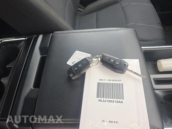 2024 Ford F-150 STX Crew Cab Short Bed - miniatura 21