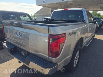 2024 Ford F-150 XLT Crew Cab Medium Bed - miniatura 4