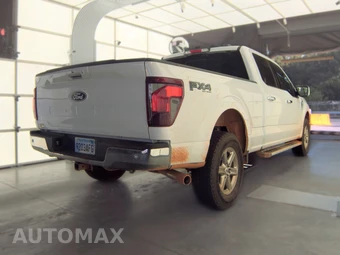 2024 Ford F-150 XLT Crew Cab Medium Bed - miniatura 4