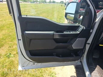 2024 Ford F-150 XLT Crew Cab Medium Bed - miniatura 9