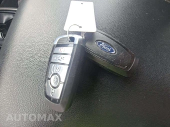 2024 Ford F-150 XLT Crew Cab Medium Bed - miniatura 5
