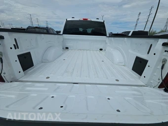 2024 Ford F-150 XLT Crew Cab Medium Bed - miniatura 16