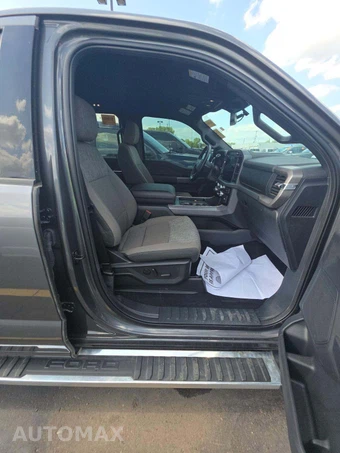 2024 Ford F-150 XLT Crew Cab Medium Bed - miniatura 18
