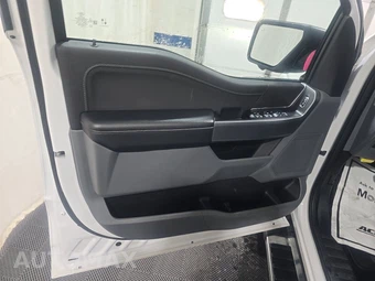 2024 Ford F-150 XLT Crew Cab Medium Bed - miniatura 9