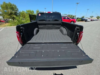 2024 Ford F-150 XLT Crew Cab Short Bed - miniatura 11