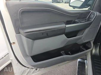 2024 Ford F-150 XLT Crew Cab Short Bed - miniatura 9
