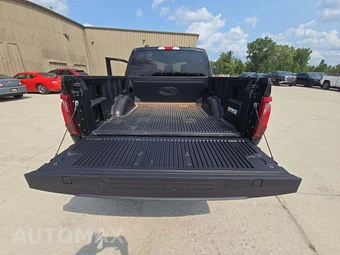 2024 Ford F-150 XLT Crew Cab Short Bed - miniatura 11