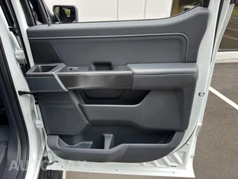 2024 Ford F-150 XLT Crew Cab Short Bed - miniatura 44