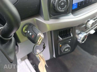 2024 Ford F-150 XLT Crew Cab Short Bed - miniatura 5
