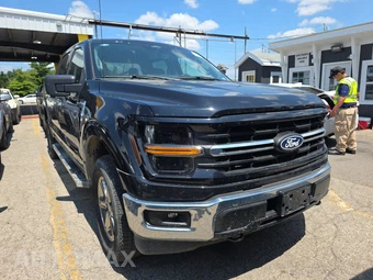 2024 Ford F-150 XLT Crew Cab Short Bed - miniatura 3